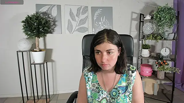 MartaEdams webcam