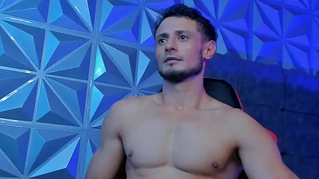 Adonys_Lewis_ webcam