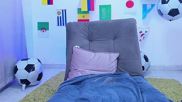 hades_derox_ webcam