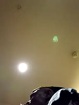 Biggdoggielover webcam