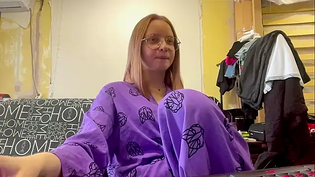 WinifredLunney webcam
