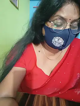 sexxyrenukaa webcam