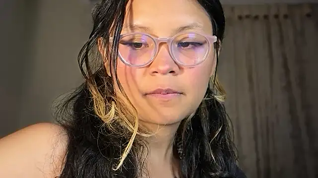 You_Ana31 webcam