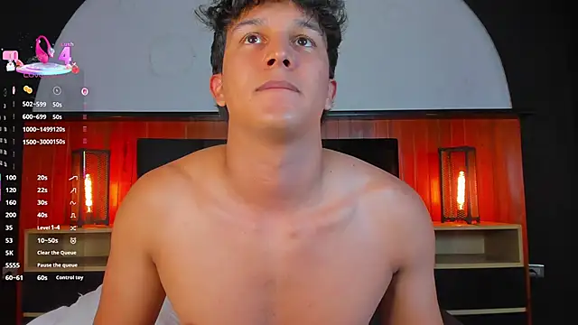 Leo_Savage_ webcam