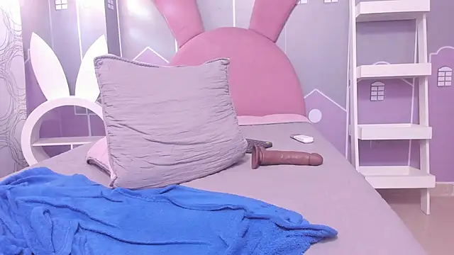 your_sissytrans - Your_sissytrans's free webcam - UK Sex Cams