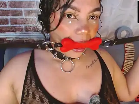 emma_bdsm_ webcam