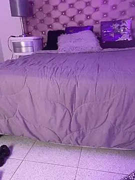 Lunaliaa_ live sex cam