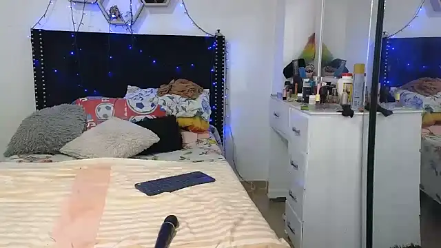 charlotte_077 webcam