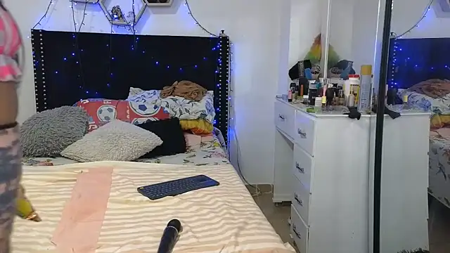 charlotte_077 webcam