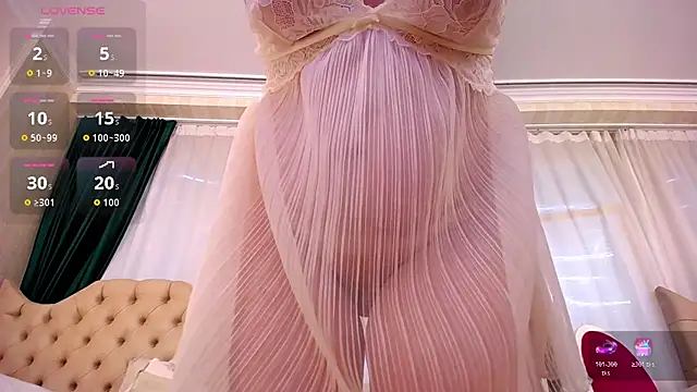 GiselleFox webcam