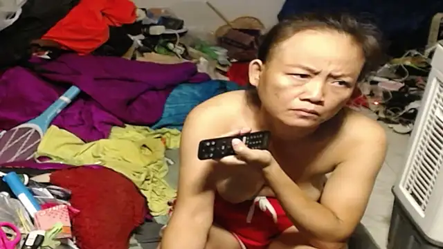 1CuteAndSexy69 webcam