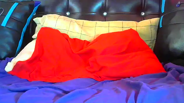 Queenofthenightx webcam