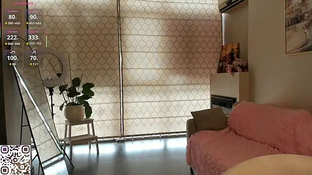 LustLagoon webcam