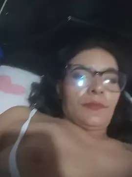 LunaArias webcam
