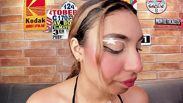 foxy_antonela webcam