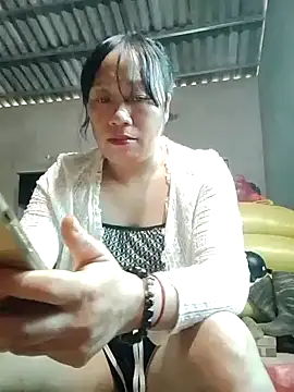 Moon_squirtt webcam