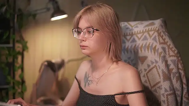 alyssa_sweet webcam