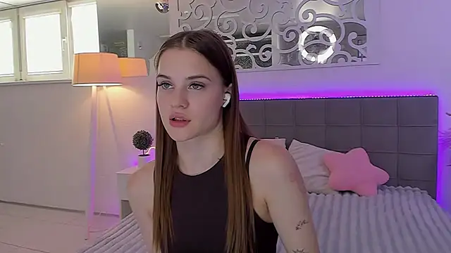 LuisaClover webcam