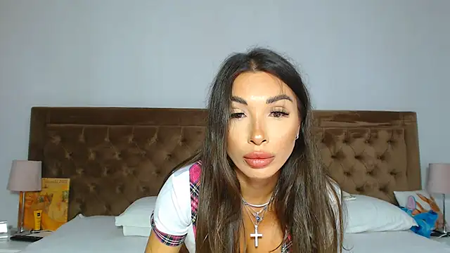 Aylinhoney08 webcam