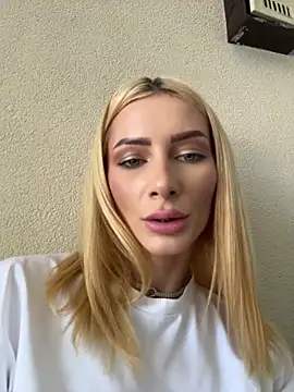 AngieShae webcam