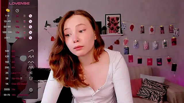 LanaBlu_ webcam
