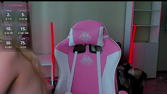 _CloudNine_ webcam