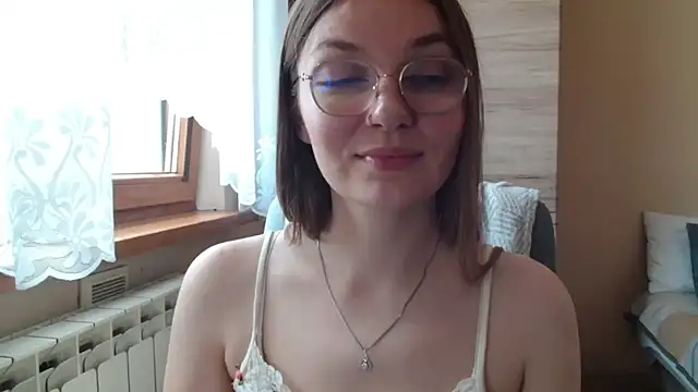 LooveELLYx webcam