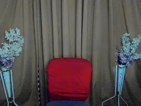 AshantTsiBigCock webcam