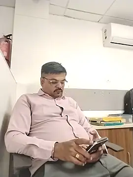 Desi_Lodo_Gujju_Boy webcam
