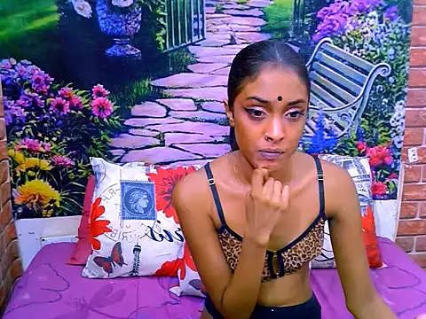 IndianPretty14u2Luv webcam