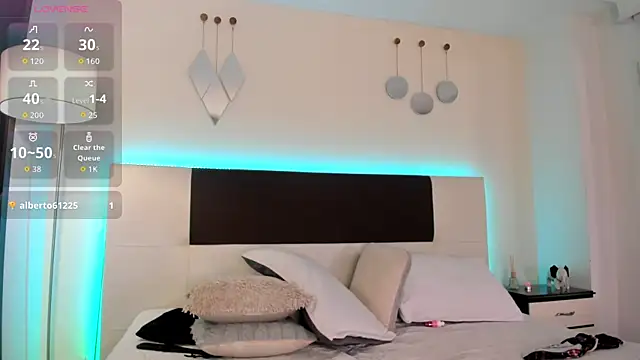 Sky_Loren webcam