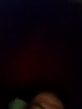 AndresvargasQ123 live cam on StripChat