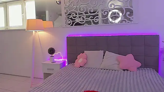 LuisaClover webcam
