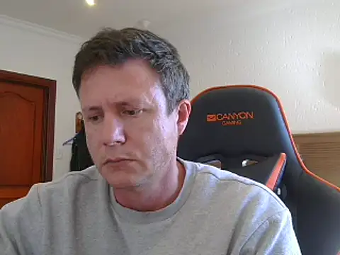 TroyDieselXXX webcam
