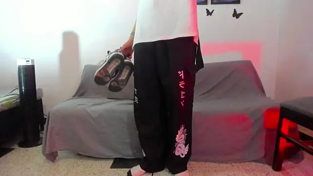 Vlad__night live cam on StripChat