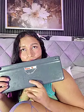 Sara_Chanel_ webcam