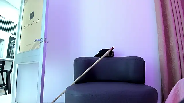 Lana_fox01 live sex cam