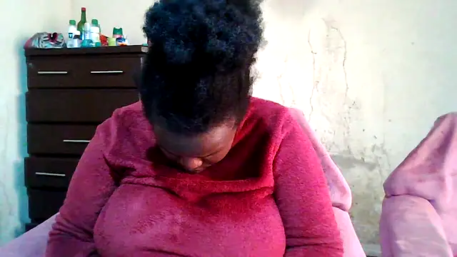 sexybigboobz webcam
