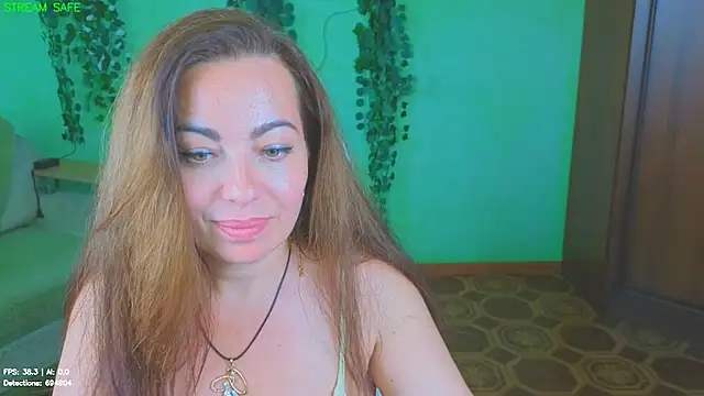 Zoe_Zephyr webcam