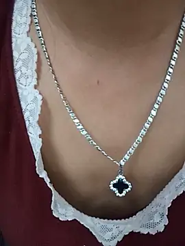 Heryy_xx webcam