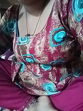 Menka_cut34 webcam