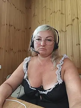 White-Chocolatte webcam