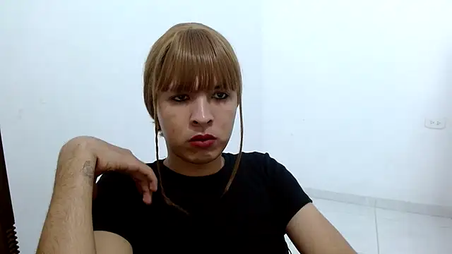 estefania224 webcam