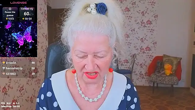 Maya_Mayflower webcam
