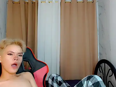 forthydoll webcam