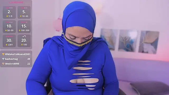 yarasweett_ webcam