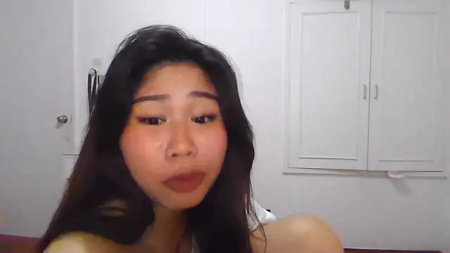 CathleenLaurole webcam