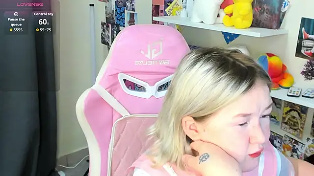 Sara_Robinson webcam