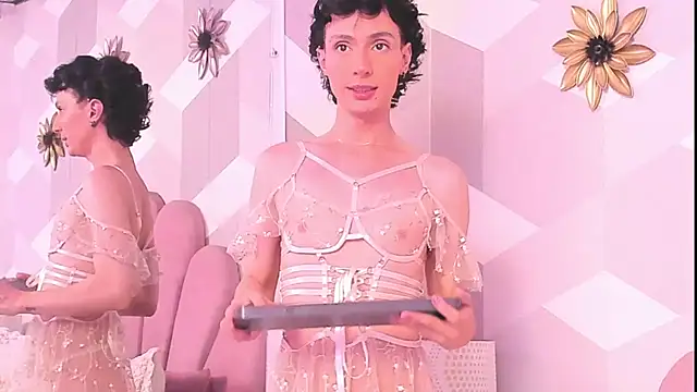 KylieMonnett webcam