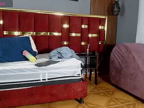 _weird_sativa webcam